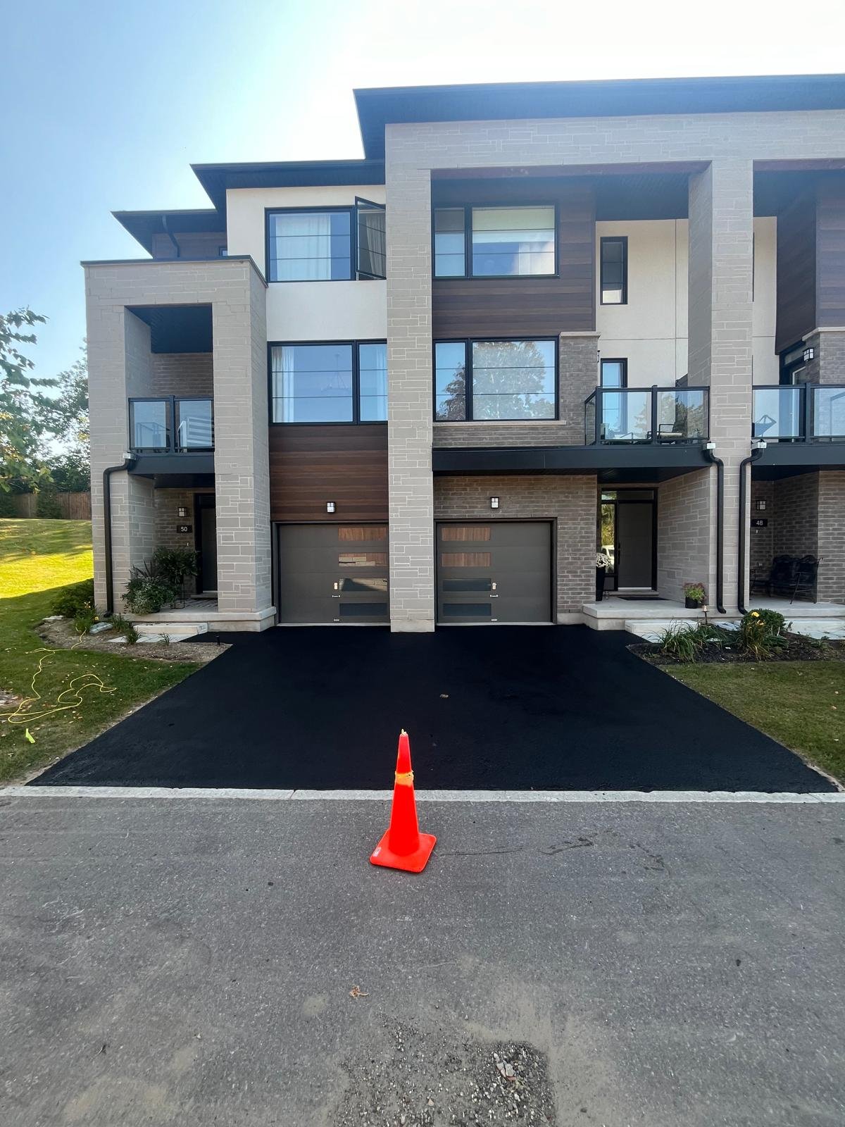 WhatsApp Image 2025-12-19 at 08.49.38 (1)