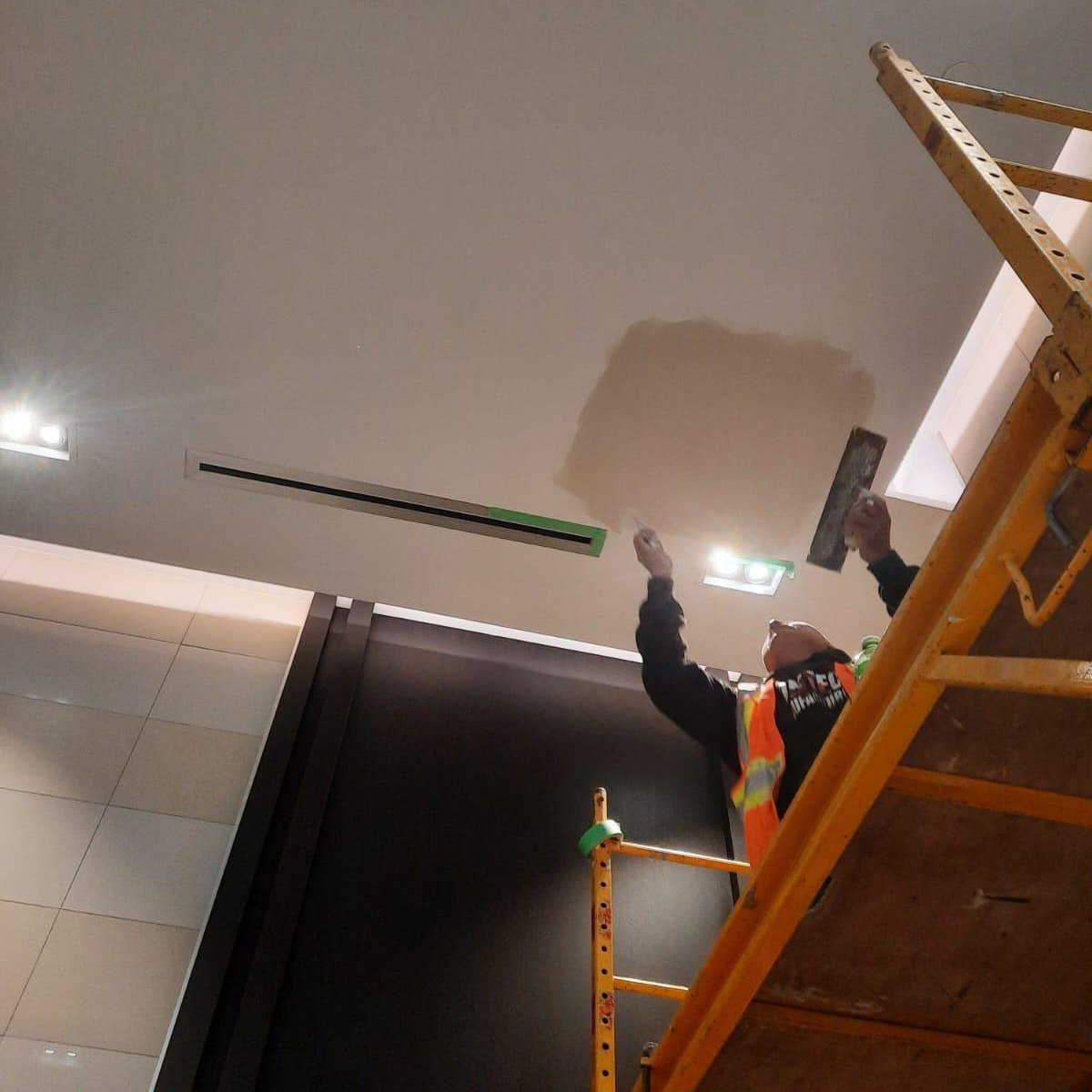 WhatsApp Image 2025-12-19 at 09.02.50 (18) (1)