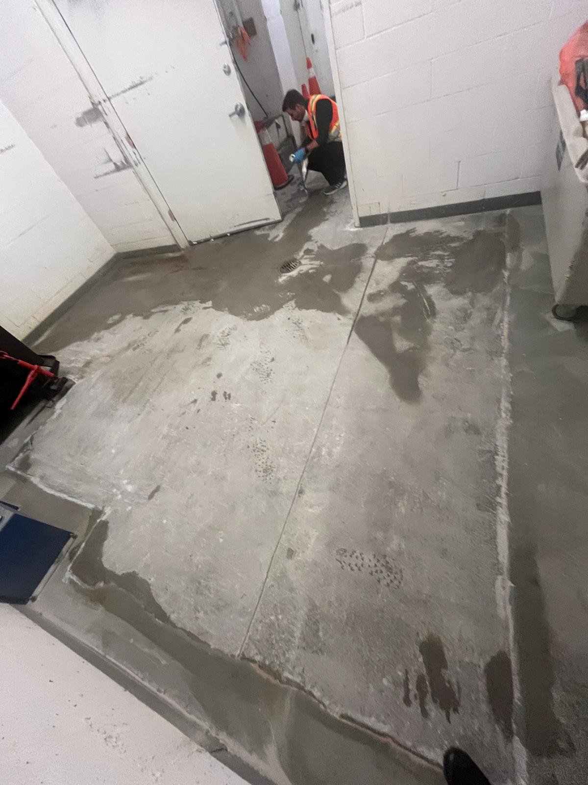 WhatsApp Image 2025-12-19 at 09.51.32 (3)